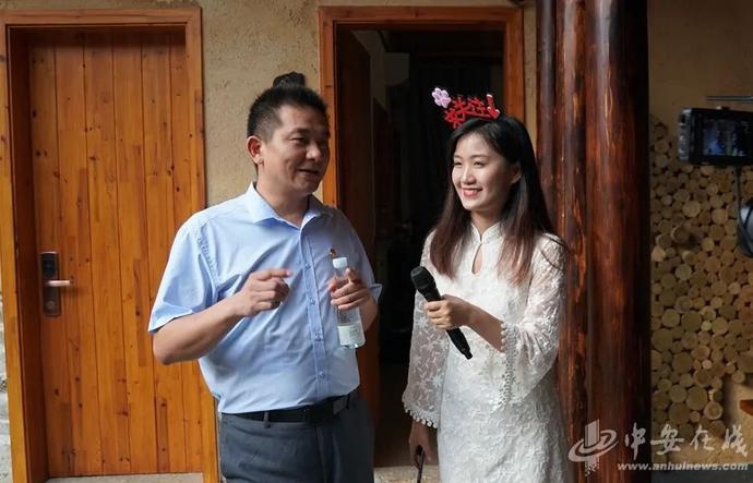 �������������ϻ�����λפ���һ������ſ�ҵף����н�������